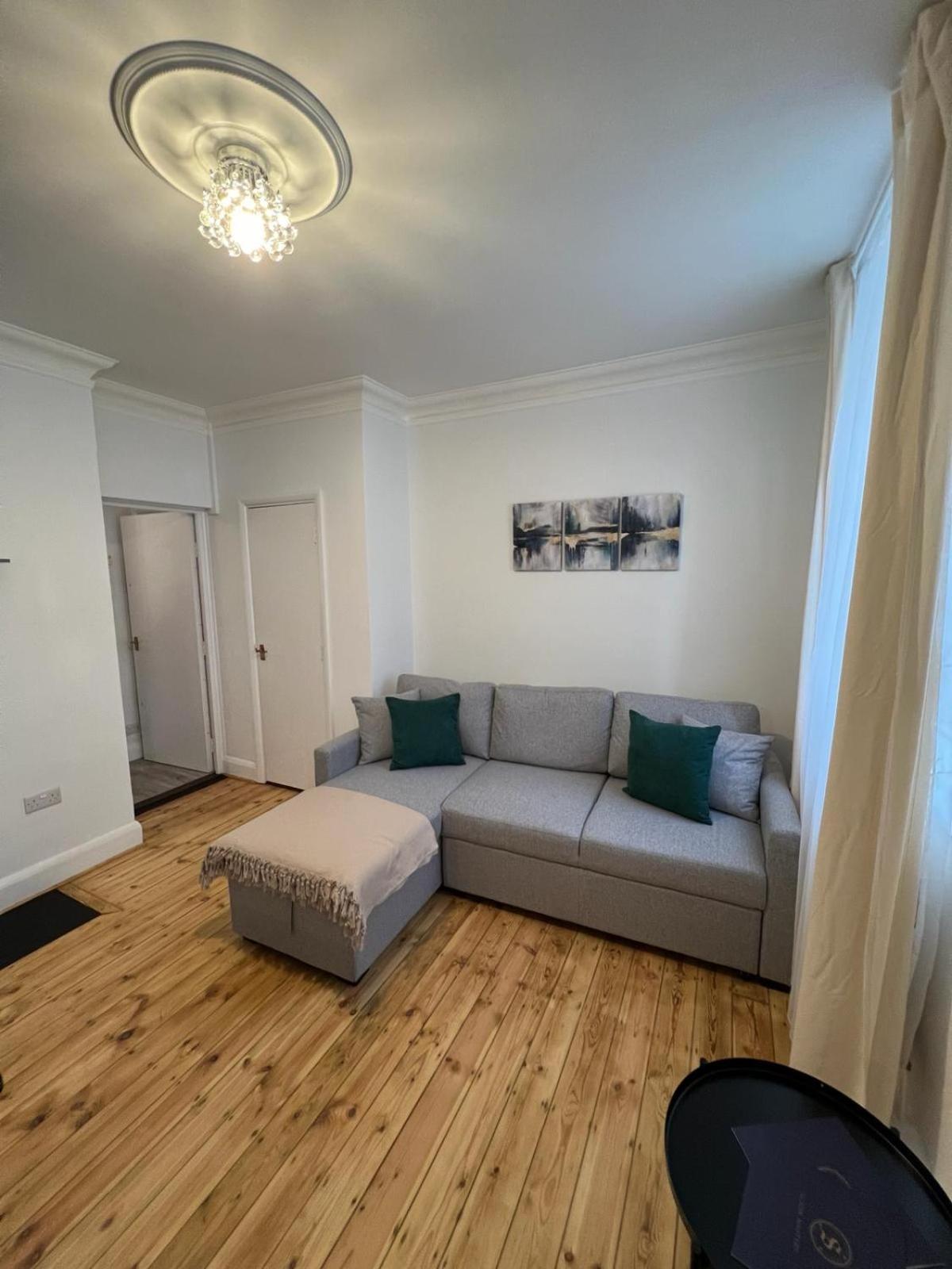 1 Bed Apartment - Centrally Located In The Heart Of Westminster London Exteriör bild